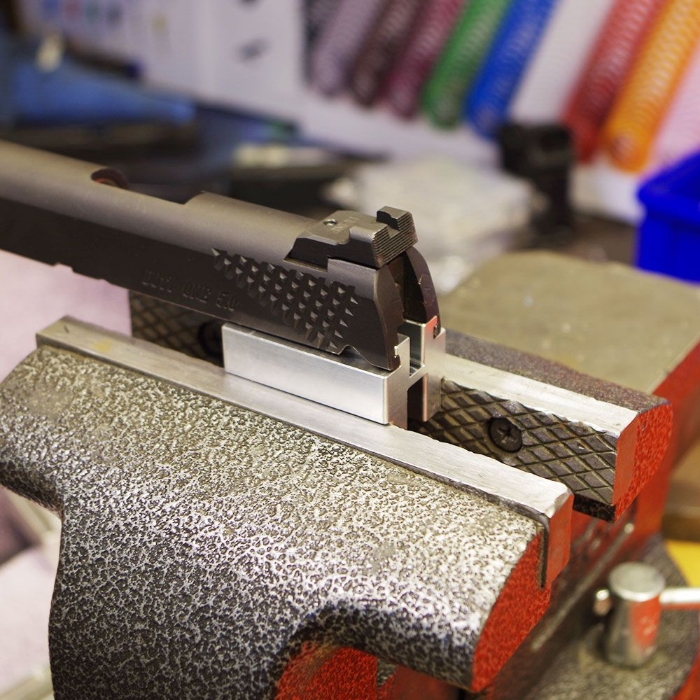 Eemann Tech Slide Lock Tool for 1911/2011 - Image 2