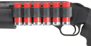Mossberg 500 Carrier with Rail - Matte Black